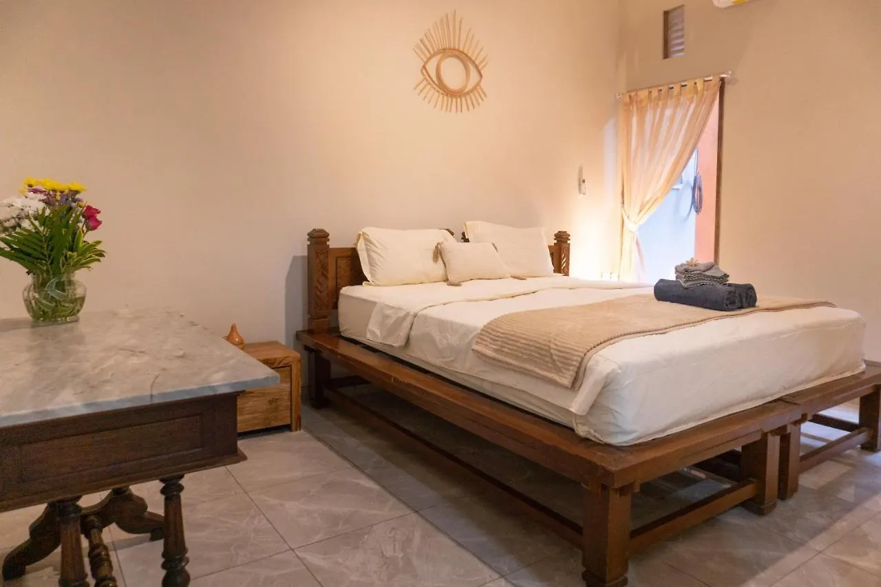 Townhouse, Pool & Kitchen, Ubud, Cucus Mondok Aparthotel Ουμπούντ